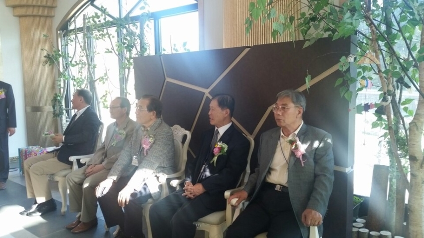 KakaoTalk_20150515_샘들 착석.jpg